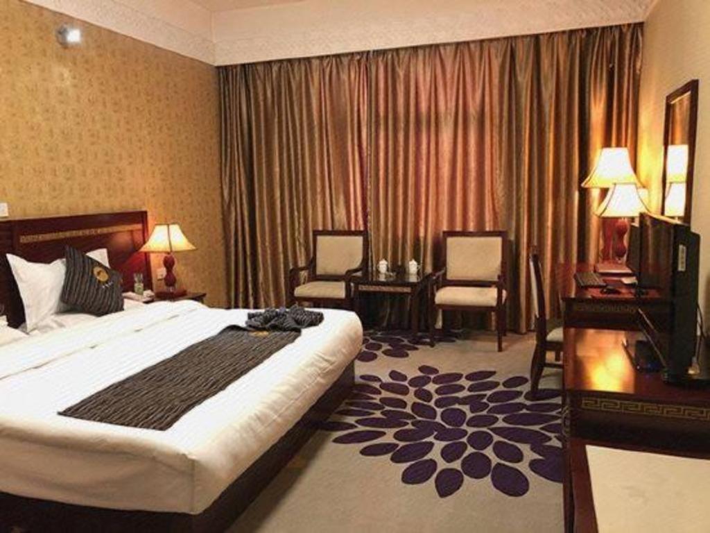 Shangri-La Original Density Hotel Екстериор снимка